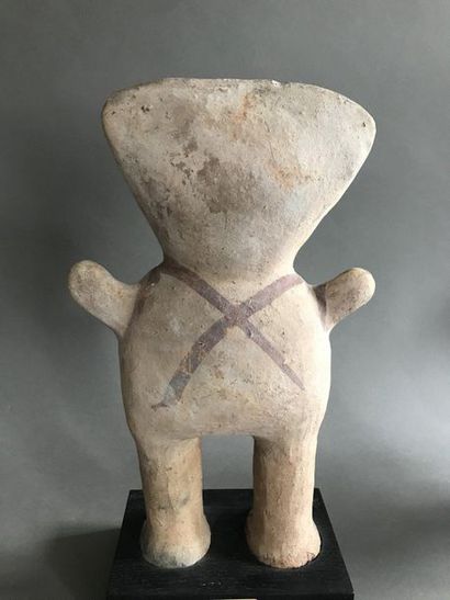 null STATUETTE ANTHROPOMORPHE

Culture Chancay, Côte Centrale du Pérou 1200-1400...