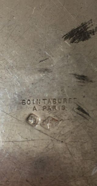null BOINTABOURET à Paris

Légumier en argent 950°

Petites prises latérales à figure...