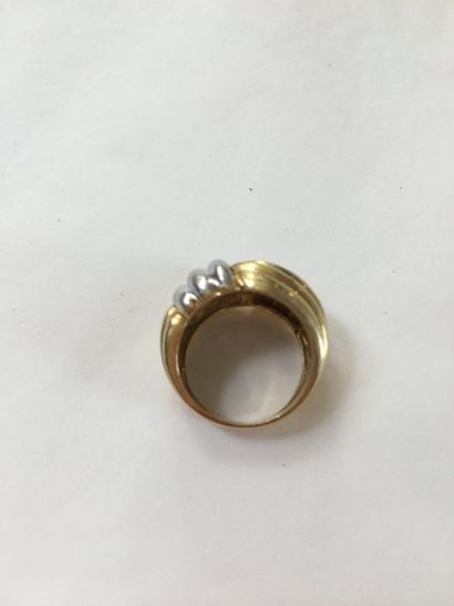 null Bague trois or 18k
TDD : 48 
8.3g