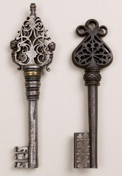 null Huit clefs: en bronze dont six modèles d'époque médiévale, les autres de style....
