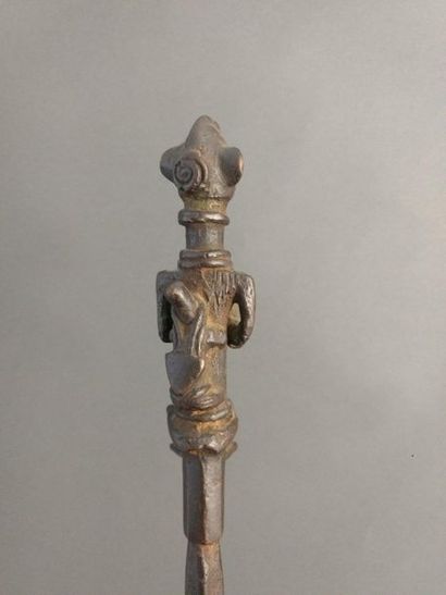 null Yoruba Sceptre, Nigeria

Presumed date: late 19th century

Bronze







H....