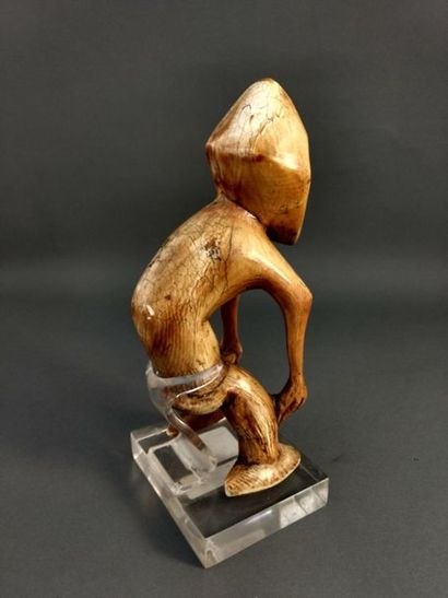 null Figurine anthropomorphe Ginga, Lega, RDC

Probablement fin XVIIe - début XIXe...