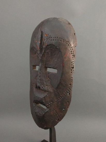null Anthropomorphic mask Idimu, Lega, DRC

Presumed date: late 19th - early 20th...