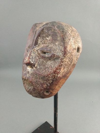 null Masquette Lukungu, Lega, DRC

Presumed date: early 20th century

Wood

H. 11...