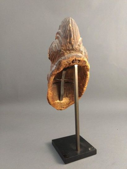 null Punu mask, Gabon

Presumed date: late 19th - early 20th century

Wood and white...