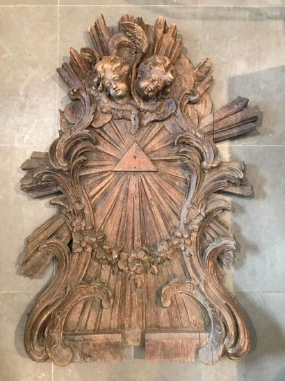 null Altarpiece element
In carved natural wood
19th century
89x66 cm.