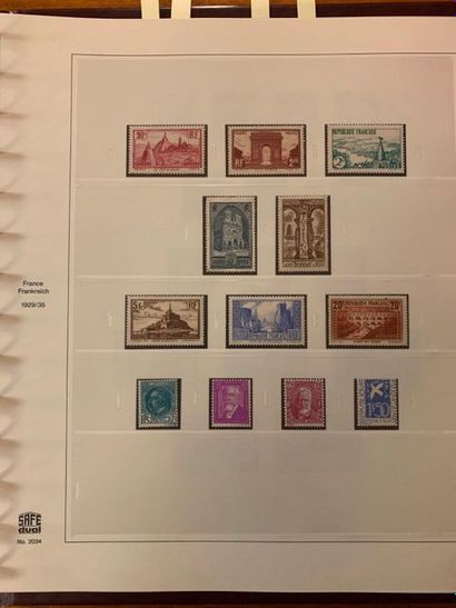 null FRANCE Issues 1900/1939: Beautiful collection composed of mint stamps (except...
