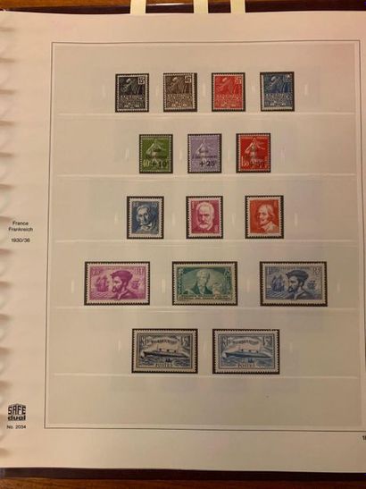 null FRANCE Emissions 1900/1939 : Belle collection composée de timbres neufs (sauf...