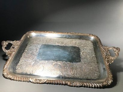null Large tray in silvery metal with rocaille decoration L. 78,5 cm