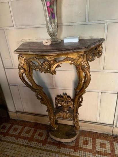 null Small console in carved, openwork and gilded wood
The two uprights joined by...