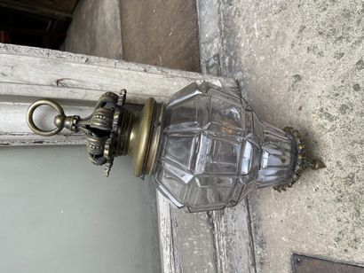 null Small bronze and glass hanging lamp
H. 44 cm