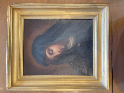 Ecole Française du XIXème 
Virgin in bust
Oil on canvas
H. 27 cm - W 23 cm