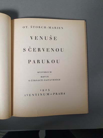 SIMA Josef. STORCH-MARIEN Ot. VENUŠE SČERVENOU PARUKOU.Praha, Aventinum, 1925. In-4...