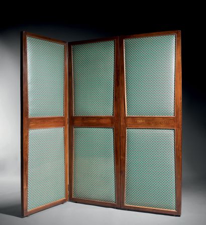 Pierre Jeanneret (1896-1967) 
Screen with three double-sided articulated leaves,...