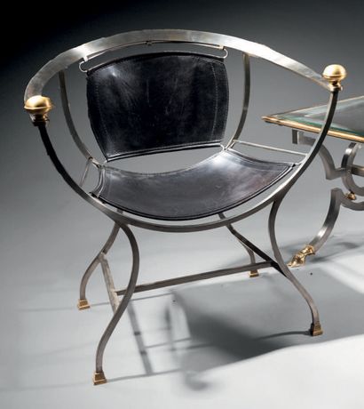 Alberto ORLANDI (XXe siècle) 
"Pompeii" armchair, c. 1980, with rounded hollowed-out...