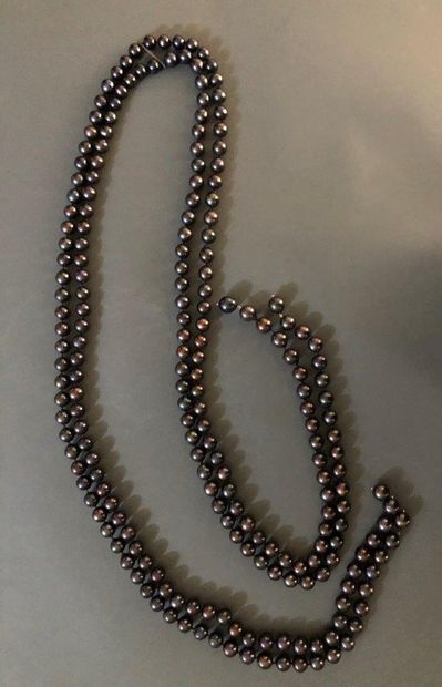 Angela Pintaldi Angela Pintaldi Collier Perles noires L. 177 cm