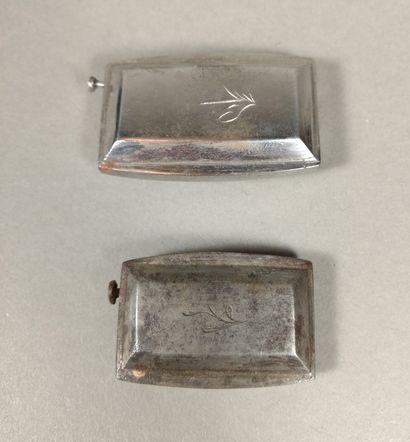 null Lot de 5 briquets à silex de poche de forme rectangulaire en métal 

France,...
