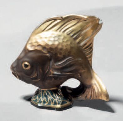 ROSENTHAL (manufacture de) Polychrome enamelled ceramic fish with gilding (one scale...