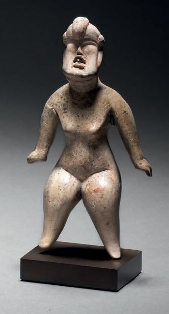 null FEMME NUE DEBOUT Culture Olmèque, Las Bocas, Mexique
Préclassique moyen, 1200-900...