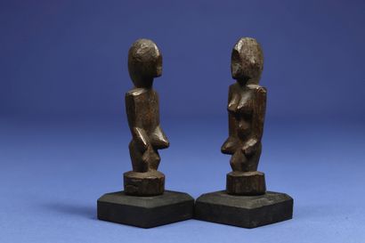  Charming couple of divination statuettes...