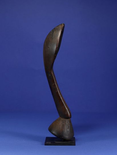 null 
Beautiful spoon evoking by its line a stylized human body. 



Wood with a...