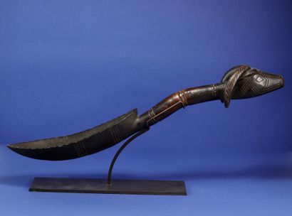 null Superb wakemia spoon, the end of the handle showing a powerful ram's head, the...