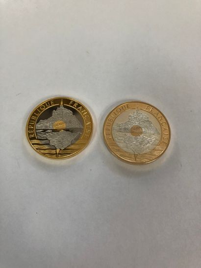 null Set of two 20 francs 1992 coins in two-tone gold P.32,9g
Perfect condition