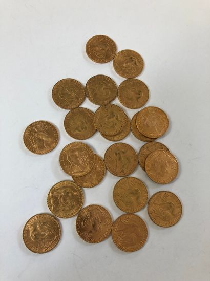 null Lot de pièces d'or comprenant 22 pièces de 20 F or au coq de Chaplain:
1905x4...