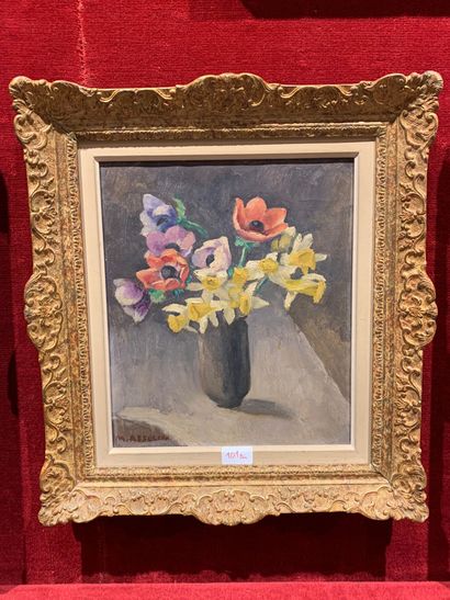 null 
Maurice ASSELIN (1882-1947)

Bouquet

Oil on canvas

Signed lower left

36x31...