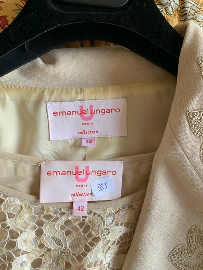 Emmanuel UNGARO collection Tailleur en cotin et lin beige à broderie sur le col cranté,...