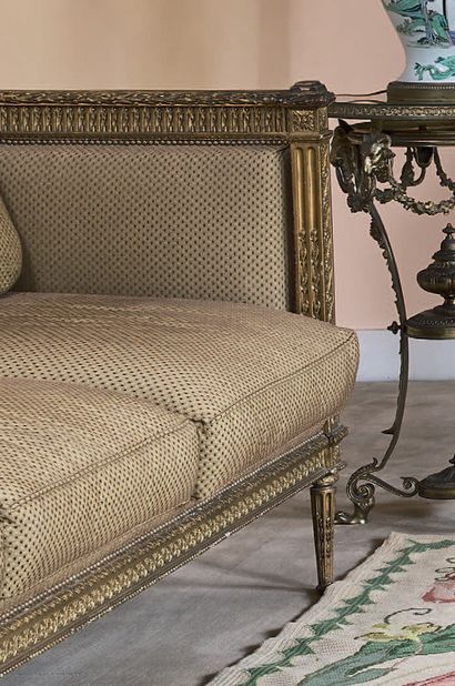 Carved and gilded beechwood bed; the backrest...