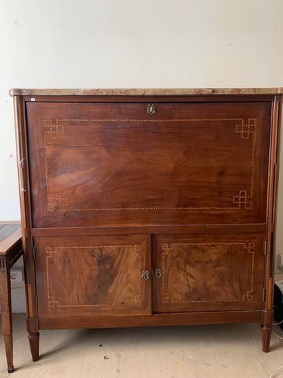 Large walnut desk with flap decorated with "Eastern" fillets. The flap reveals a...