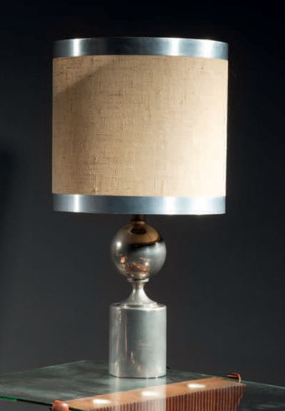 PHILIPPE BARBIER Single-light table lamp in chromed metal with spherical body and...