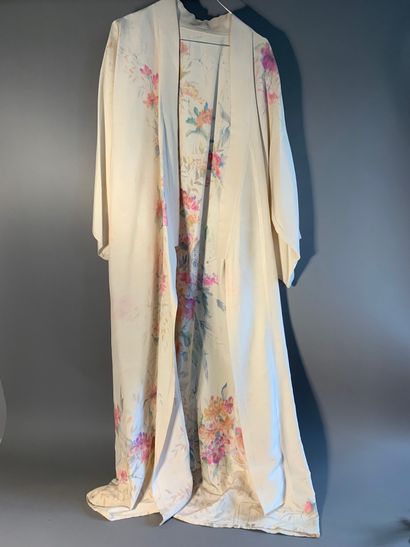 Kimono en soie peinte pour Faubourg Saint...