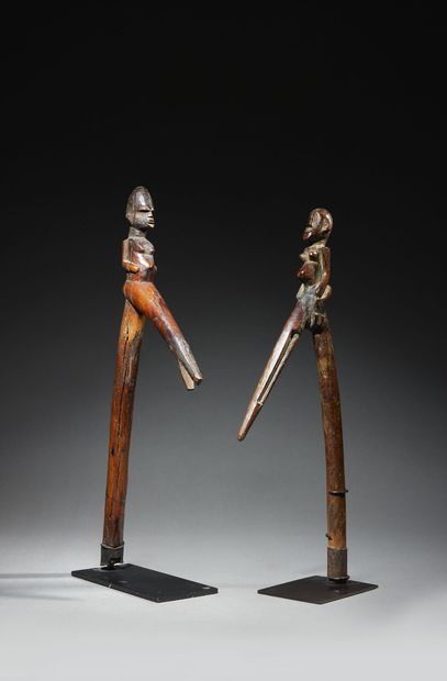 null Two Lobi canes
Burkina Faso
Wood
H. 44 and 42 cm
Two khuluor dance canes carved...