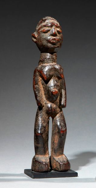 null Lobi Statuette
Burkina Faso
Wood
H. 20 cm
Beautiful statuette representing a...