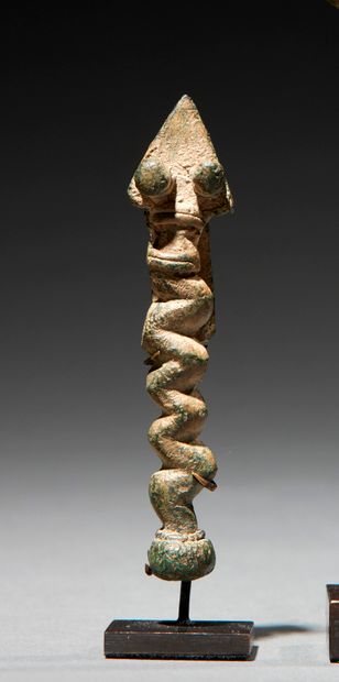Gan pendant representing a snake Burkina...