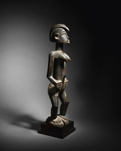  SENOUFO STATUE, IVORY COAST Wood H. 55 cm Provenance : - Former French private collection....