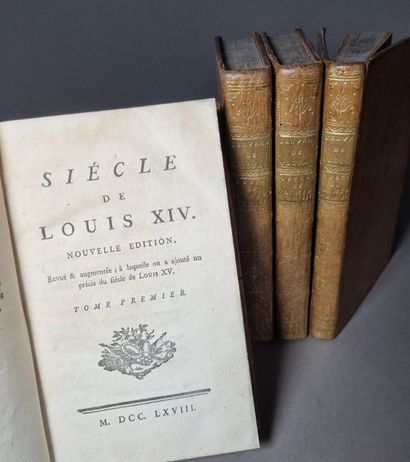  VOLTAIRE. Siècle de Louis XIV. Nouvelle édition revüe & augmentée ; à laquelle on...
