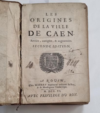 null DIVERS – LOT DE 10 VOLUMES_x000D_

Les origines de la ville de Caen, revues,...