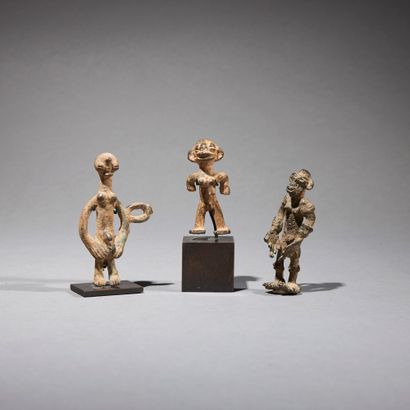null Three statuettes

Ivory Coast/Burkina Faso

Bronze

H. 6 to 8 cm



Set of three...