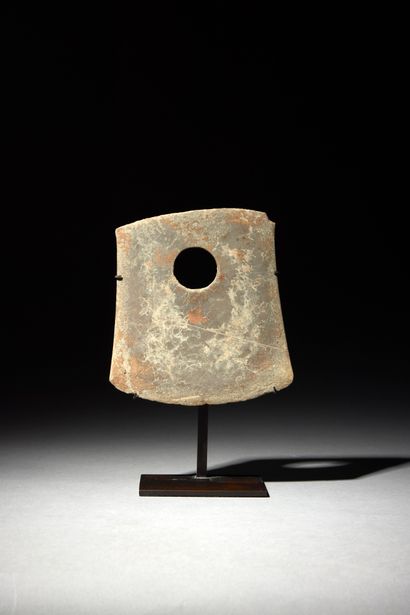 null Hache votive néolithique

Chine

Pierre





Hache votive datant du néolithique...