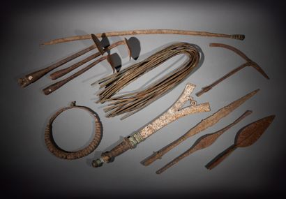 null Eleven artefacts

West Africa

Iron

H. 23.5 to 89 cm



Set of eleven iron...
