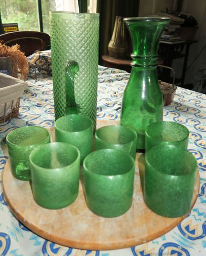 null Carafe et verres en verre vert craquelé