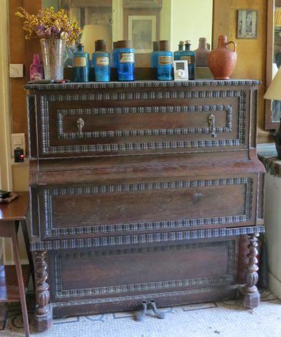 null Piano mécanique Blondel, en bois teinté et bois mouluré 136 x 131,5 x 41 cm...