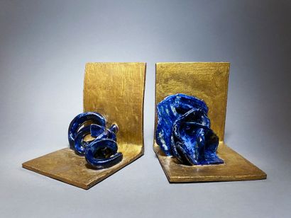 null Modern work Free sculptures Pair of earthenware bookends, gold and dark blue...