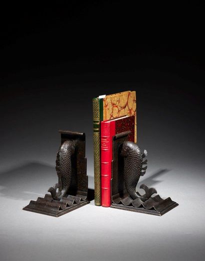 Edgard BRANDT (1880-1960) Edgard BRANDT (1880-1960) Stylized fishes Pair of bookends...