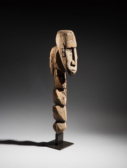 null Sculpture archaïque Janus d'ancêtres tutélaire Iatmul,
Papouasie-Nouvelle-Guinée
Bois...
