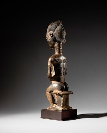 null Statuette Asi Usu Baoule,
Ivory Coast
Wood
H. 51 cm
Statuette of a high Baule...