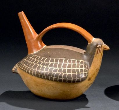 null Vase siffleur-zoomorphe Culture Salinar, Pérou Intermédiaire ancien, 100-600...